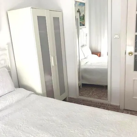 Costamar, Primera Linea De Playa, 3 Dormitorios, 2 Baños, Vistas Al Mar, Internet Wifi Y Garaje, Ideal Parejas Y Familias